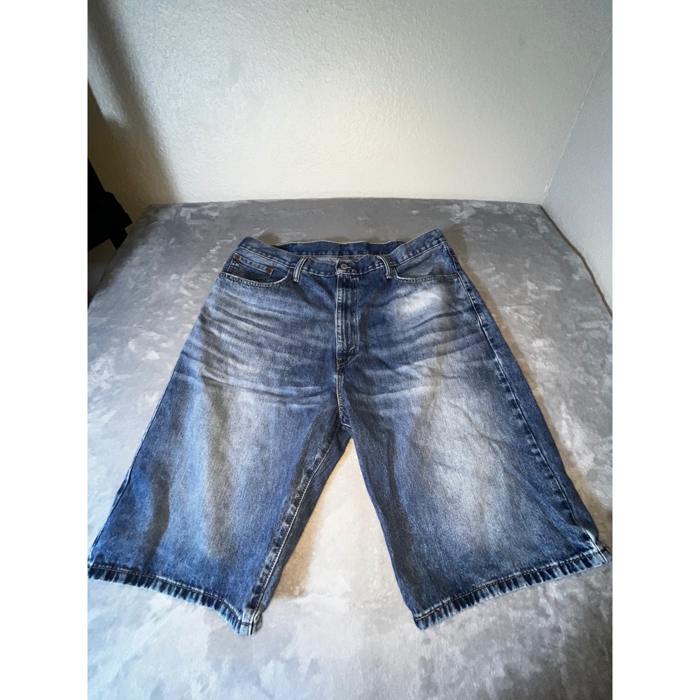 Levis 569 Loose Straight Denim Shorts Mens 38 Medium Wash Blue Jean Shorts